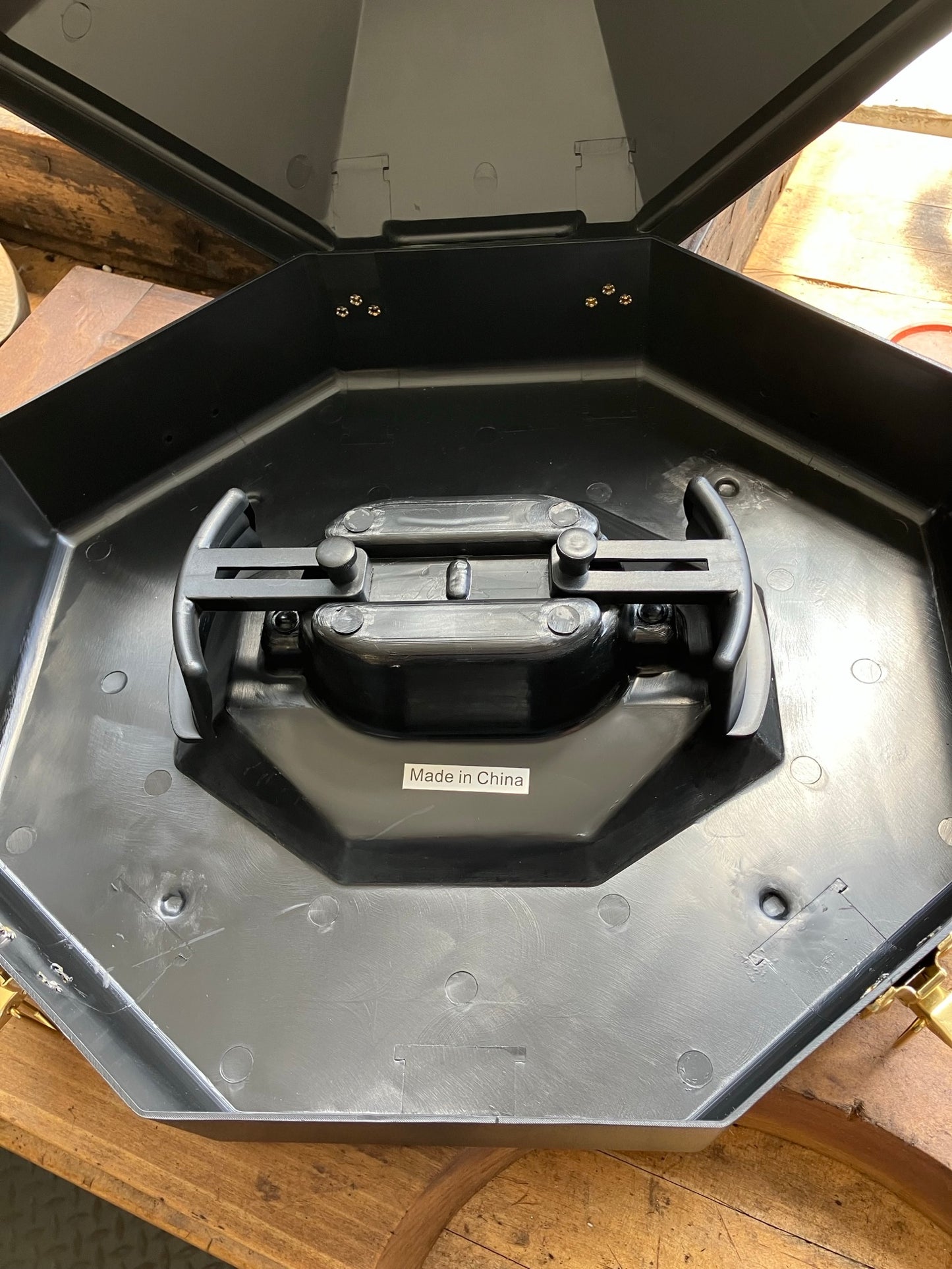 Hat Carrying Case-Hard Shell
