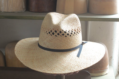 Outback Western w/Ventilated Crown