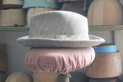 Stingy brim wool fedora